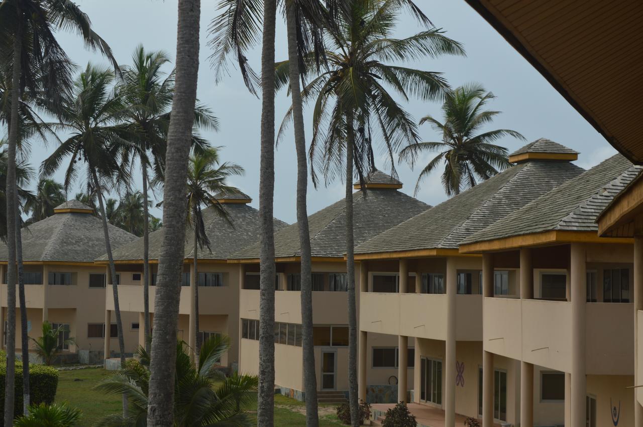 Elmina Bay Resort Экстерьер фото